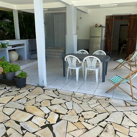 Bas De Villa Courbaril Bouillante Bagian luar foto